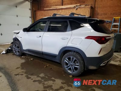 Drugie zdjęcie samochodu z przodu: 2021 KIA SELTOS S VIN:KNDEUCAA4M7177280 - miniatura