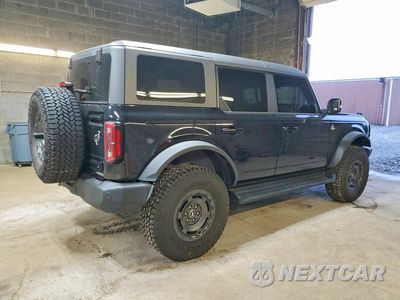 Trzecie zdjęcie samochodu z tyłu: 2025 FORD BRONCO OUTER BANKS VIN:1FMEE8BH4SLB43359 - miniatura