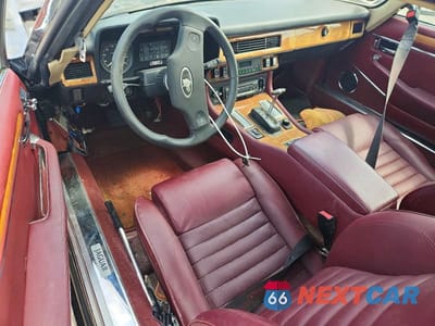 Zdjęcie 8 z 12 samochodu: 1989 JAGUAR XJS VIN:SAJNA5843KC153966 - miniatura