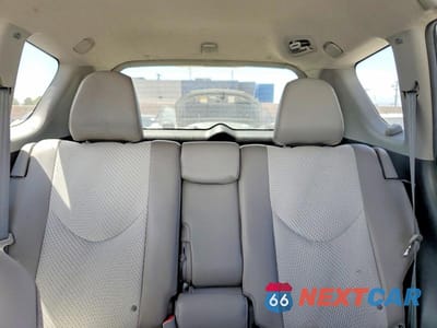 Zdjęcie 10 z 13 samochodu: 2013 TOYOTA RAV4 EV BASE VIN:2T3YL4DV7DW002238 - miniatura