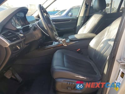 Zdjęcie 7 z 13 samochodu: 2016 BMW X5 SDRIVE35I VIN:5UXKR2C53G0R70340 - miniatura