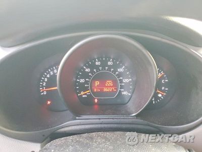 Zdjęcie 9 z 13 samochodu: 2014 KIA SOUL BASE VIN:KNDJN2A27E7003736 - miniatura