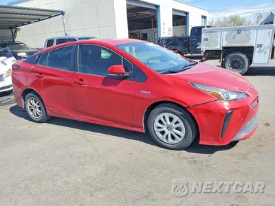 Czwarte zdjęcie samochodu z boku: 2019 TOYOTA PRIUS LE VIN:JTDKARFU0K3083354 - miniatura