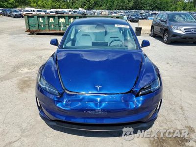 Piąte zdjęcie samochodu w środku: 2024 TESLA MODEL 3 VIN:5YJ3E1ET5RF865259 - miniatura