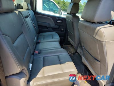 Zdjęcie 10 z 12 samochodu: 2018 CHEVROLET SILVERADO K3500 VIN:1GB4KYCY3JF125122 - miniatura