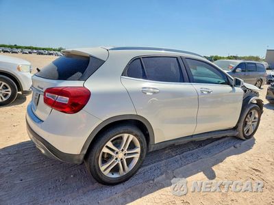 Trzecie zdjęcie samochodu z tyłu: 2017 MERCEDES-BENZ GLA 250 4MATIC VIN:WDCTG4GB7HJ303378 - miniatura