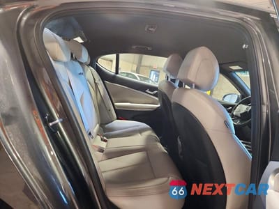 Zdjęcie 10 z 12 samochodu: 2022 GENESIS G70 2.0T VIN:KMTG34TA6NU100204 - miniatura