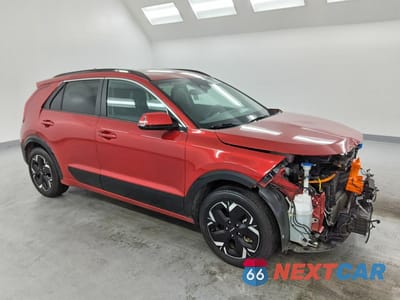 Czwarte zdjęcie samochodu z boku: 2024 KIA NIRO WIND VIN:KNDCR3L14R5121199 - miniatura