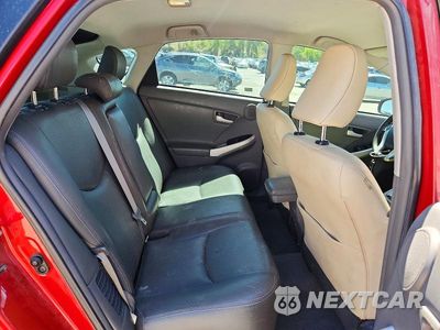 Zdjęcie 10 z 12 samochodu: 2011 TOYOTA PRIUS THREE VIN:JTDKN3DU9B5345851 - miniatura
