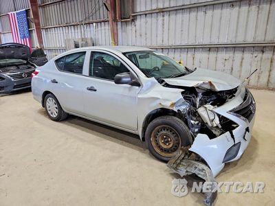 Czwarte zdjęcie samochodu z boku: 2015 NISSAN VERSA 1.6 S VIN:3N1CN7AP2FL912016 - miniatura