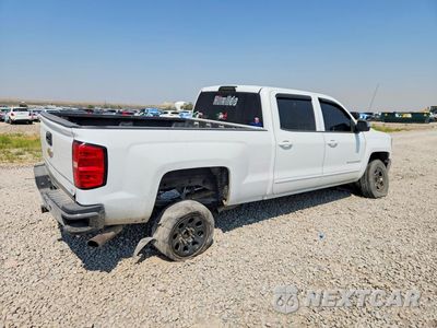 Trzecie zdjęcie samochodu z tyłu: 2018 CHEVROLET SILVERADO K1500 LT VIN:1GCUKREC0JF250100 - miniatura
