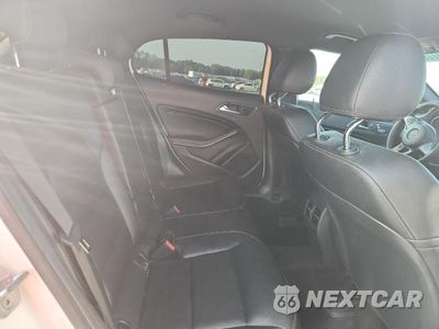 Zdjęcie 11 z 14 samochodu: 2018 MERCEDES-BENZ GLA 250 VIN:WDCTG4EB7JU000236 - miniatura