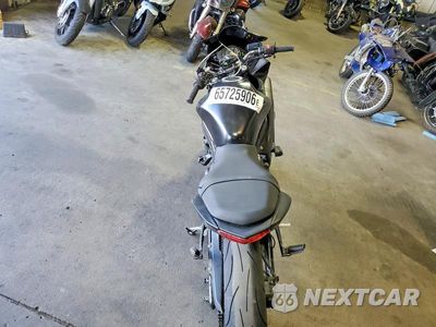 Zdjęcie 6 z 9 samochodu: 2014 KAWASAKI EX650 F VIN:JKAEXEF16EDA17932 - miniatura