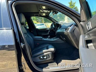 Zdjęcie 6 z 10 samochodu: 2019 BMW X5 XDRIVE50I VIN:5UXJU2C58KLN67195 - miniatura