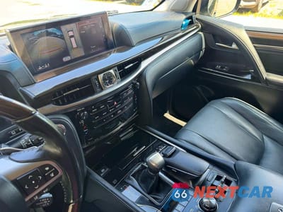 Zdjęcie 10 z 11 samochodu: 2018 LEXUS LX 570 VIN:JTJHY7AX3J4262165 - miniatura