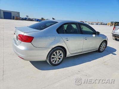 Trzecie zdjęcie samochodu z tyłu: 2012 VOLKSWAGEN JETTA SE VIN:3VWDX7AJ7CM313395 - miniatura