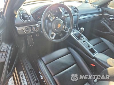 Zdjęcie 8 z 12 samochodu: 2022 PORSCHE BOXSTER GTS VIN:WP0CD2A89NS228740 - miniatura