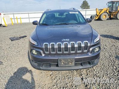 Piąte zdjęcie samochodu w środku: 2017 JEEP CHEROKEE LATITUDE VIN:1C4PJMCS3HW656749 - miniatura