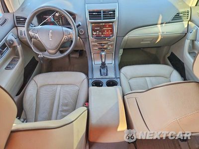 Zdjęcie 8 z 13 samochodu: 2015 LINCOLN MKX VIN:2LMDJ6JK5FBL34436 - miniatura
