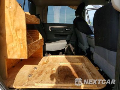 Zdjęcie 10 z 12 samochodu: 2018 RAM 2500 SLT VIN:3C6UR5DL4JG275058 - miniatura