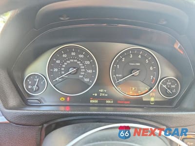 Zdjęcie 9 z 12 samochodu: 2015 BMW 328 XI VIN:WBA3B3G58FNR87532 - miniatura