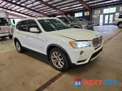 Czwarte zdjęcie samochodu z boku: 2013 BMW X3 XDRIVE28I VIN:5UXWX9C57D0A32663 - miniatura