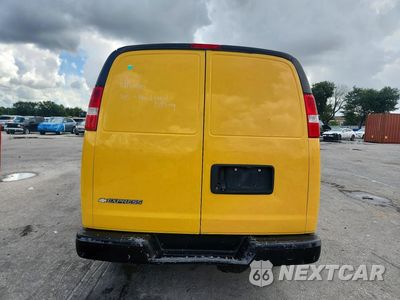 Zdjęcie 6 z 13 samochodu: 2021 CHEVROLET EXPRESS 2500 CARGO DELIVERY VAN VIN:1GCWGAFP2M1167427 - miniatura