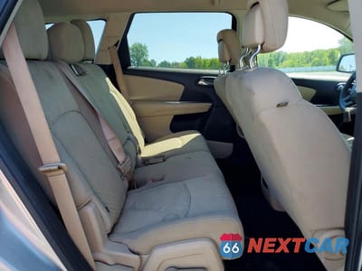 Zdjęcie 11 z 13 samochodu: 2011 DODGE JOURNEY EXPRESS VIN:3D4PG4FB6BT509528 - miniatura