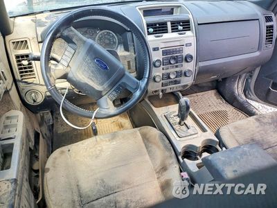 Zdjęcie 8 z 13 samochodu: 2010 FORD ESCAPE XLT VIN:1FMCU9DG6AKC06468 - miniatura