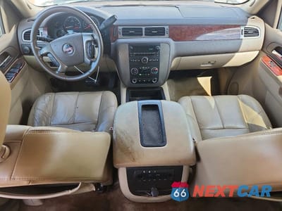 Zdjęcie 8 z 13 samochodu: 2011 GMC YUKON SLT VIN:1GKS1CE09BR115425 - miniatura