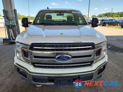 Piąte zdjęcie samochodu w środku: 2019 FORD F150 VIN:1FTNF1C59KKC25560 - miniatura
