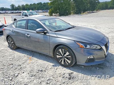 Czwarte zdjęcie samochodu z boku: 2022 NISSAN ALTIMA SV VIN:1N4BL4DV2NN392573 - miniatura
