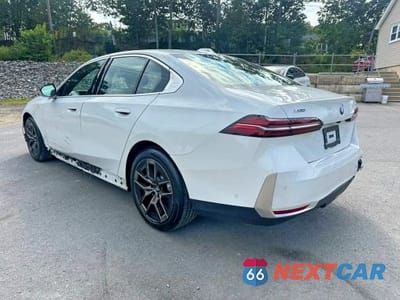 Drugie zdjęcie samochodu z przodu: 2027 BMW 530 XI VIN:WBA53FJ07VCY10095 - miniatura