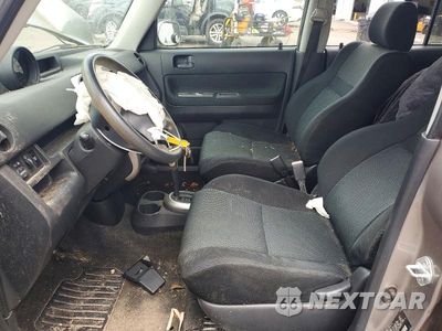 Zdjęcie 7 z 12 samochodu: 2006 TOYOTA SCION XB VIN:JTLKT324764114634 - miniatura