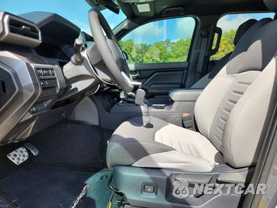 Zdjęcie 7 z 13 samochodu: 2026 TOYOTA TACOMA TRD SPORT VIN:3TMKB5FN1TM060406 - miniatura