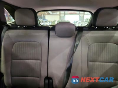 Zdjęcie 10 z 13 samochodu: 2021 FORD ESCAPE S VIN:1FMCU0F65MUA26021 - miniatura