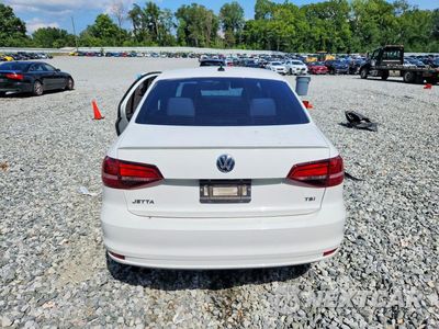 Zdjęcie 6 z 12 samochodu: 2017 VOLKSWAGEN JETTA SPORT VIN:3VWD17AJ5HM299277 - miniatura
