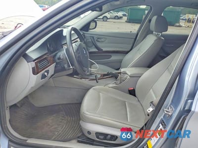 Zdjęcie 7 z 12 samochodu: 2011 BMW 328 XI SULEV VIN:WBAPK5G54BNN80234 - miniatura