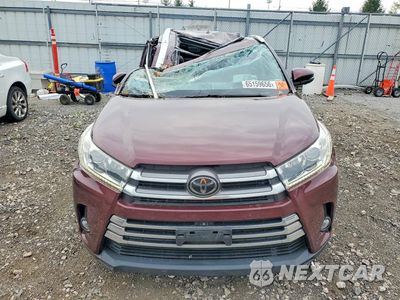 Piąte zdjęcie samochodu w środku: 2018 TOYOTA HIGHLANDER LIMITED PLATINUM VIN:5TDDZRFH3JS897905 - miniatura