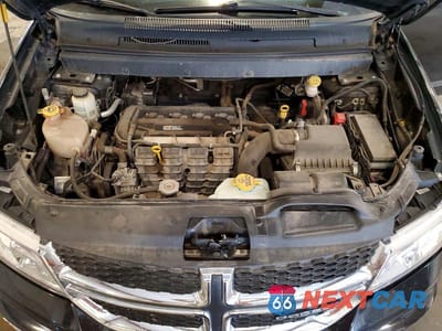 Zdjęcie 12 z 13 samochodu: 2019 DODGE JOURNEY SE VIN:3C4PDCAB3KT751359 - miniatura
