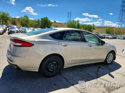 Trzecie zdjęcie samochodu z tyłu: 2019 FORD FUSION SE VIN:3FA6P0T99KR251236 - miniatura