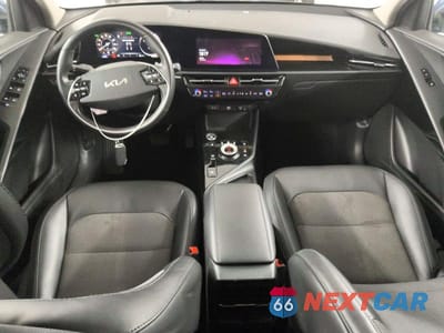 Zdjęcie 8 z 14 samochodu: 2023 KIA NIRO WIND VIN:KNDCR3L10P5027771 - miniatura