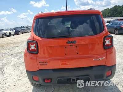Zdjęcie 6 z 12 samochodu: 2017 JEEP RENEGADE TRAILHAWK VIN:ZACCJBCB7HPF75527 - miniatura