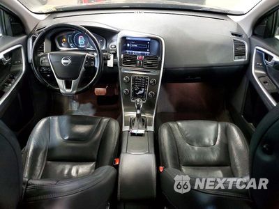 Zdjęcie 8 z 13 samochodu: 2014 VOLVO XC60 T6 VIN:YV4902DZ7E2542877 - miniatura