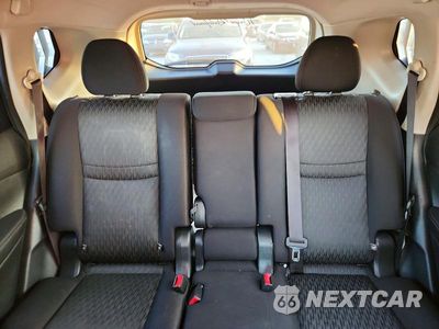 Zdjęcie 10 z 14 samochodu: 2019 NISSAN ROGUE SV VIN:JN8AT2MT6KW261505 - miniatura
