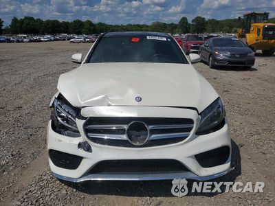 Piąte zdjęcie samochodu w środku: 2016 MERCEDES-BENZ C 300 4MATIC VIN:55SWF4KB4GU119310 - miniatura