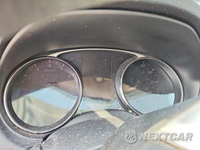 Zdjęcie 9 z 13 samochodu: 2015 NISSAN ROGUE SV VIN:KNMAT2MT9FP558974 - miniatura