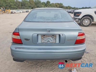 Zdjęcie 6 z 12 samochodu: 1994 HONDA ACCORD LX VIN:1HGCD5630RA161831 - miniatura