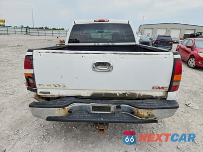 Zdjęcie 6 z 12 samochodu: 2005 GMC NEW SIERRA C1500 VIN:2GTEC13T851120634 - miniatura