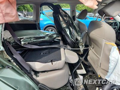 Zdjęcie 10 z 12 samochodu: 2017 SUBARU FORESTER 2.5I LIMITED VIN:JF2SJARC8HH424730 - miniatura